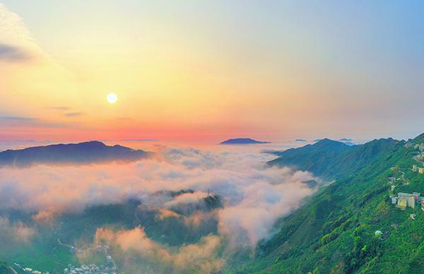 1日出凤凰山  林奕波拍摄.jpg