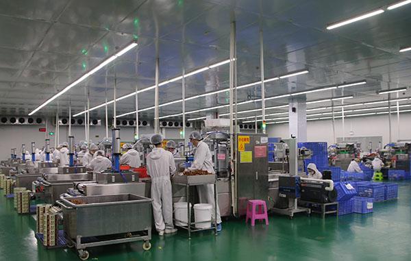 2饶平县盐焗鸡标准化加工车间 广东无尽食品有限公司供图.jpg 2饶平县盐焗鸡标准化加工车间 广东无尽食品有限公司供图.jpg